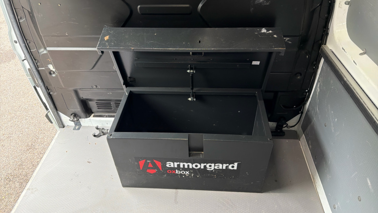 Ford Transit Custom 300 L1 Diesel Fwd 2.0 EcoBlue 130ps High Roof Leader Van